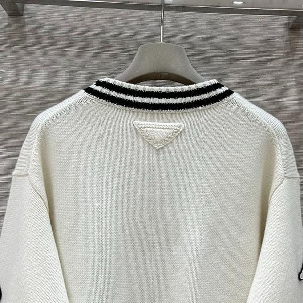 プラダ ウールxカシミヤ カーディガン コピー 2色 pud81024